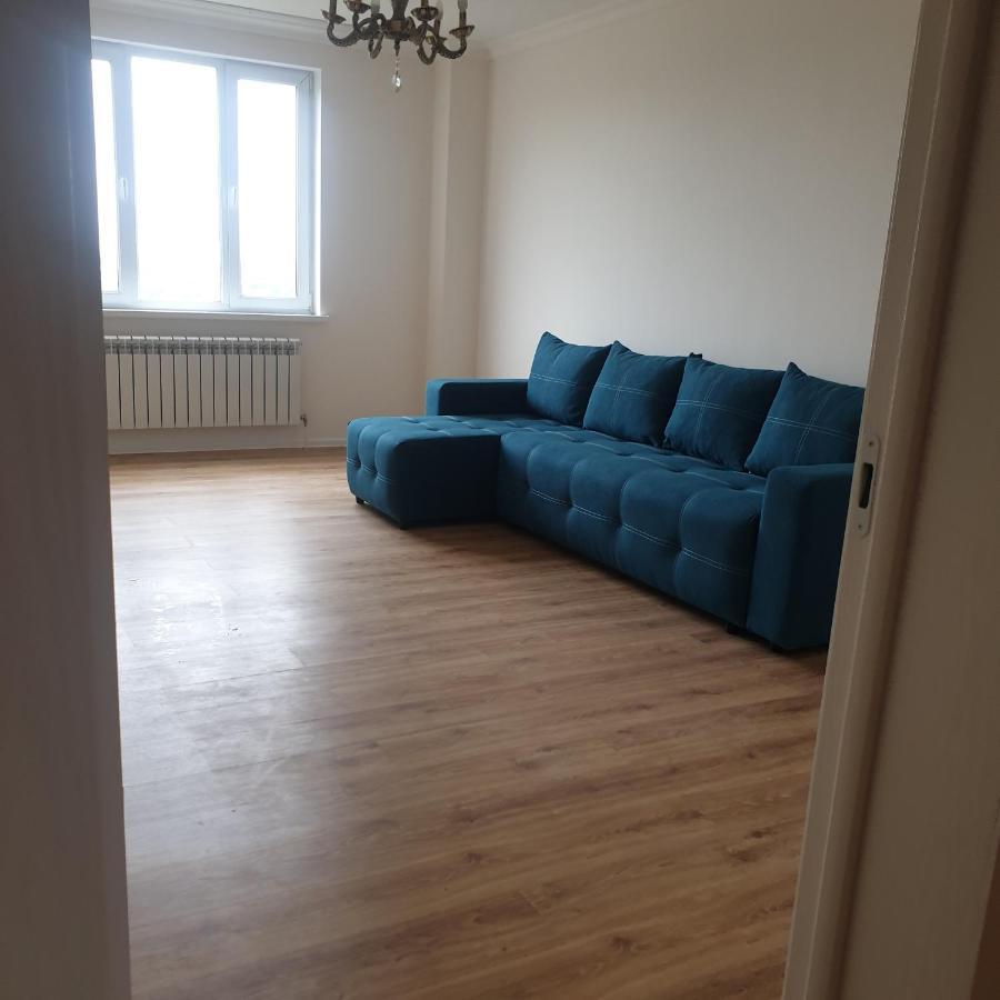 Uzak Apartment 2 Almati Kültér fotó